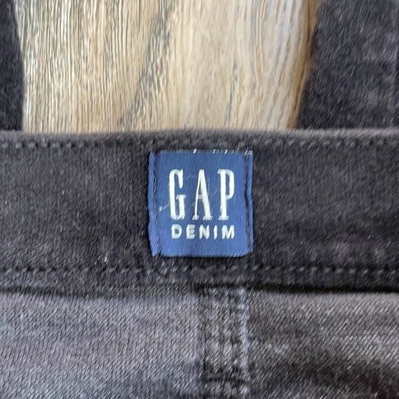 Gap Women’s Black Velvet True Skinny High Rise Pants, size 27R - Picture 2 of 10